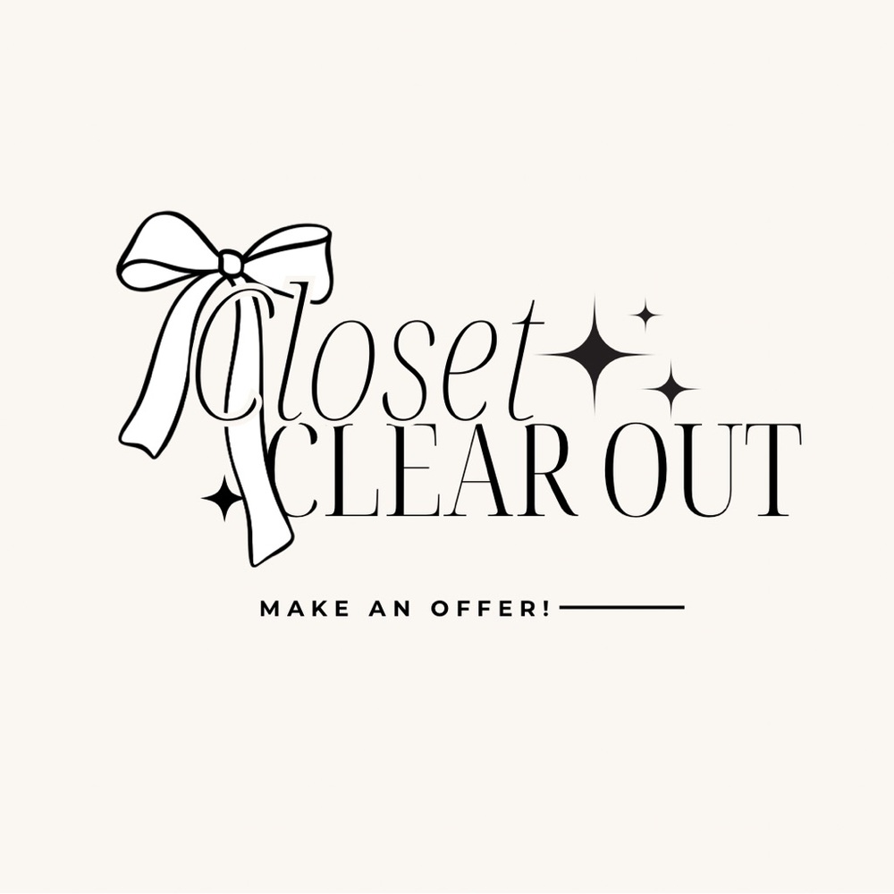 Closet Clear Out! Accepting All Reasonable Offers 💕🛍️